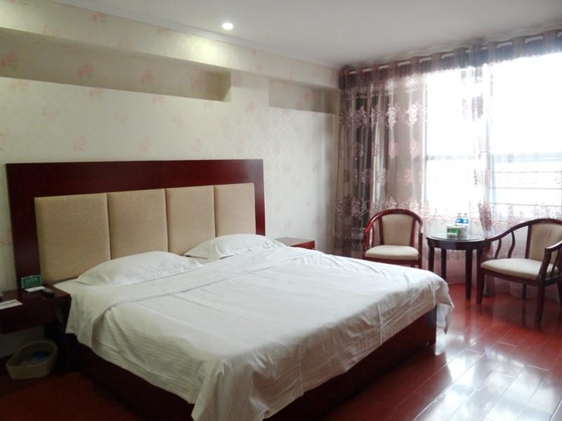 Greentree Alliance Jiangxi Nanchang Honggutan Middle Fenghuang Avenue Hotel Buitenkant foto