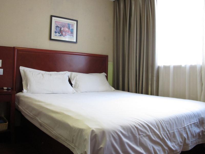 Greentree Alliance Jiangxi Nanchang Honggutan Middle Fenghuang Avenue Hotel Buitenkant foto