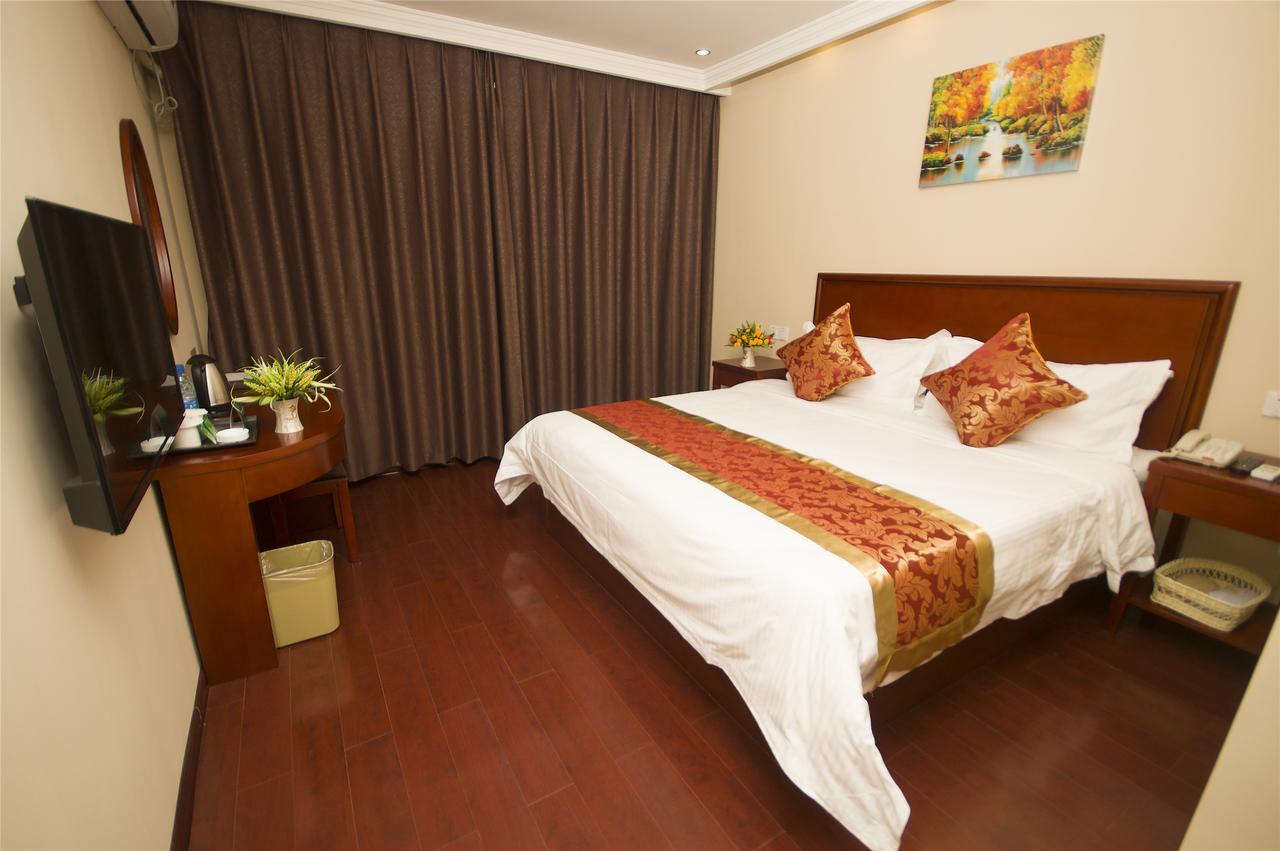 Greentree Alliance Jiangxi Nanchang Honggutan Middle Fenghuang Avenue Hotel Buitenkant foto