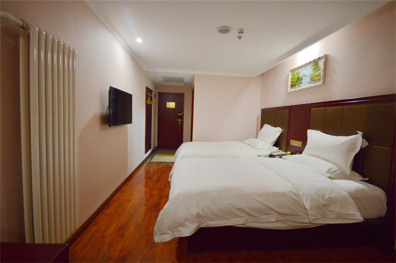 Greentree Alliance Jiangxi Nanchang Honggutan Middle Fenghuang Avenue Hotel Buitenkant foto